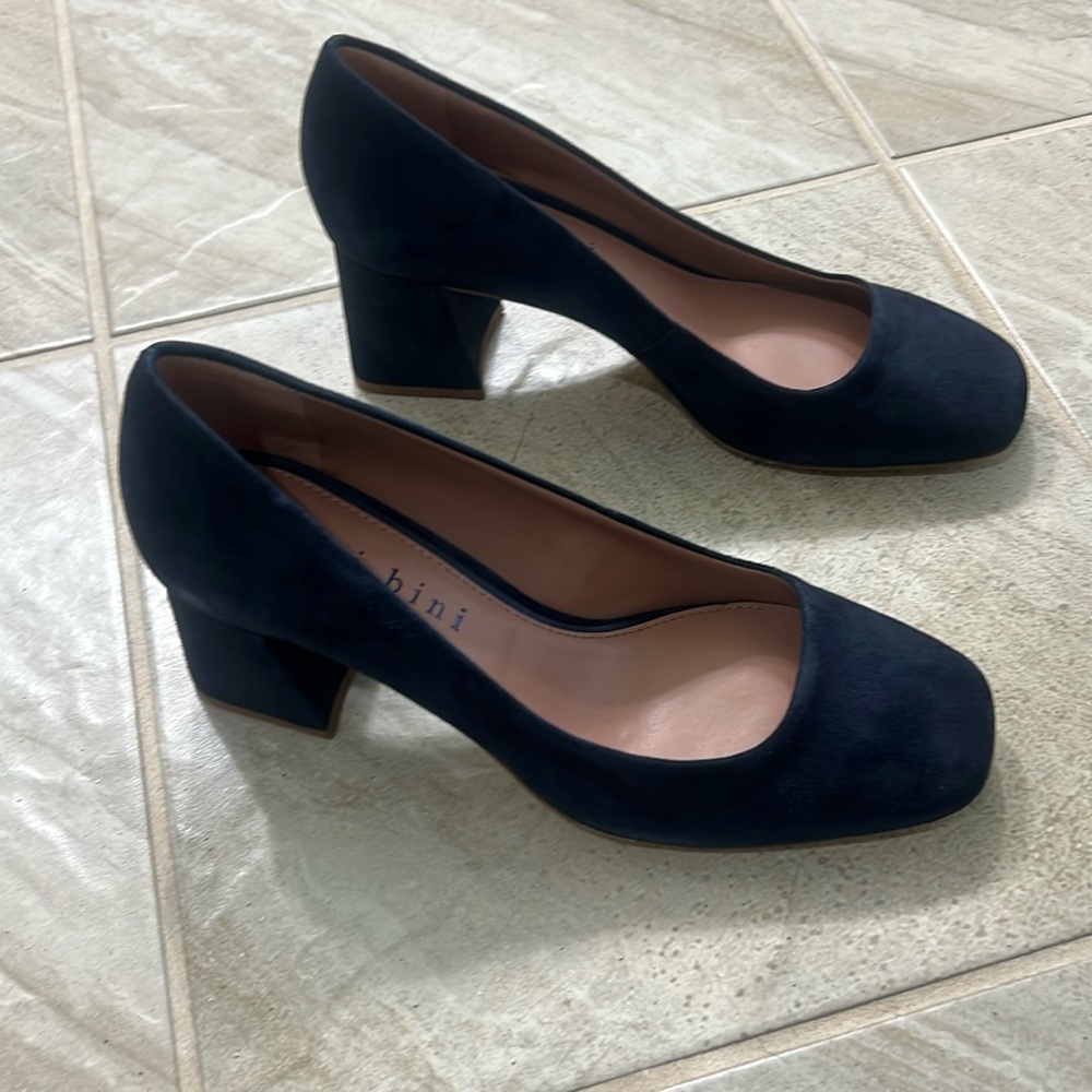 Blue suede Giani Bini Heeled Dress Shoes (8.5)